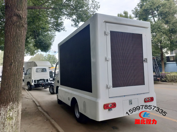 国六跃进后双轮广告车 国六跃进后双轮广告车