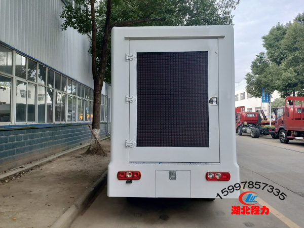 国六跃进后双轮广告车 国六跃进后双轮广告车