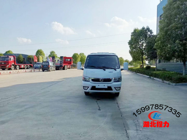 东风途逸纯电动扫路车3方 东风途逸纯电动扫路车3方