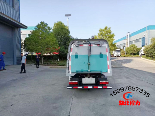 东风途逸纯电动扫路车3方 东风途逸纯电动扫路车3方