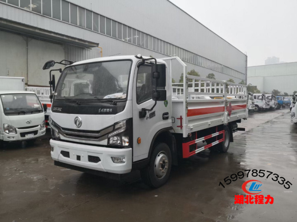 东风多利卡气瓶运输车 东风多利卡气瓶运输车