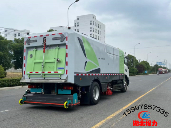 东风天锦纯电动干湿两用吸尘车 东风天锦纯电动干湿两用吸尘车